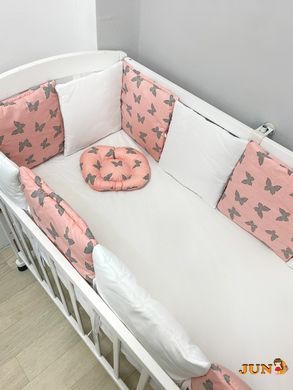 Захист у ліжечко - плоскі подушки на 4 боки + простирадло та подушка, Біло- персиковий з метеликами
