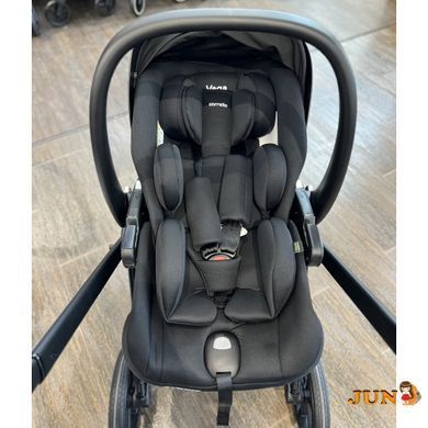 Автокресло CARRELLO Vega CRL-14101 Absolute Black i-Size 40-87см