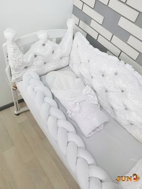 Комплект Білий бархат з великими коронами із каретною стяжкою стразами