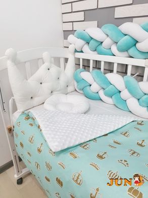 Комплект постільної білизни в дитяче ліжечко, м'ятний з коронами.