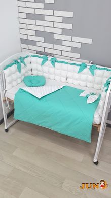 Комплект постельного белья в детской кроватке - Бело-мятные бомбоны