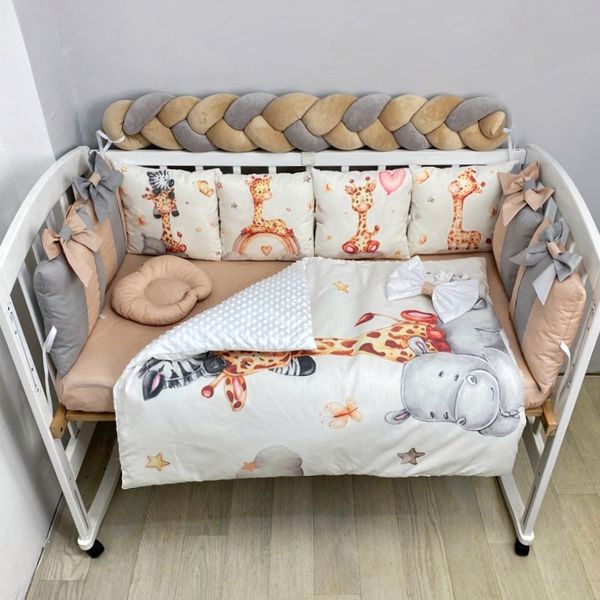 Комплекти постільної білизни, в дитяче ліжечко. Жирафа сіро-бежевий з бантиками