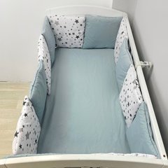 Защита в кроватку - плоские подушки на 4 стороны + простыня и подушка, Серо-белый в звездочке