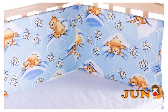 Защита в кроватку Qvatro Gold ZG-02 голубой (мишка лежит, пчелки)